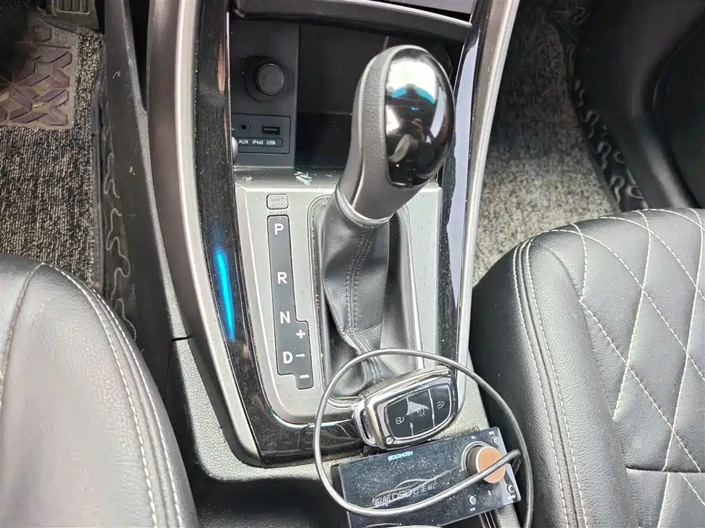 Hyundai Langdong 2015 1.6L Auto Premium фото 11