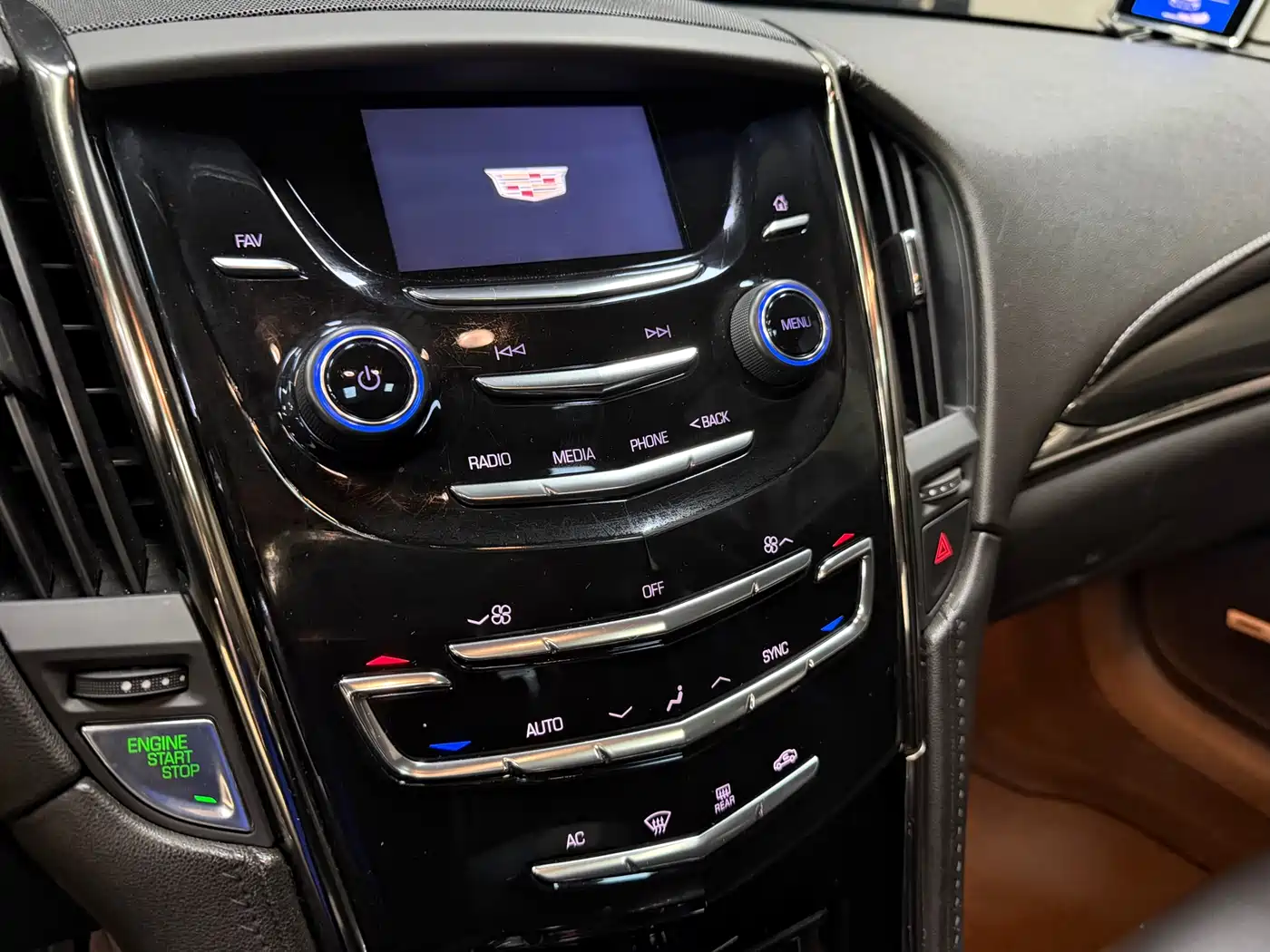 Cadillac ATS-L 2016 28T Technology фото 10