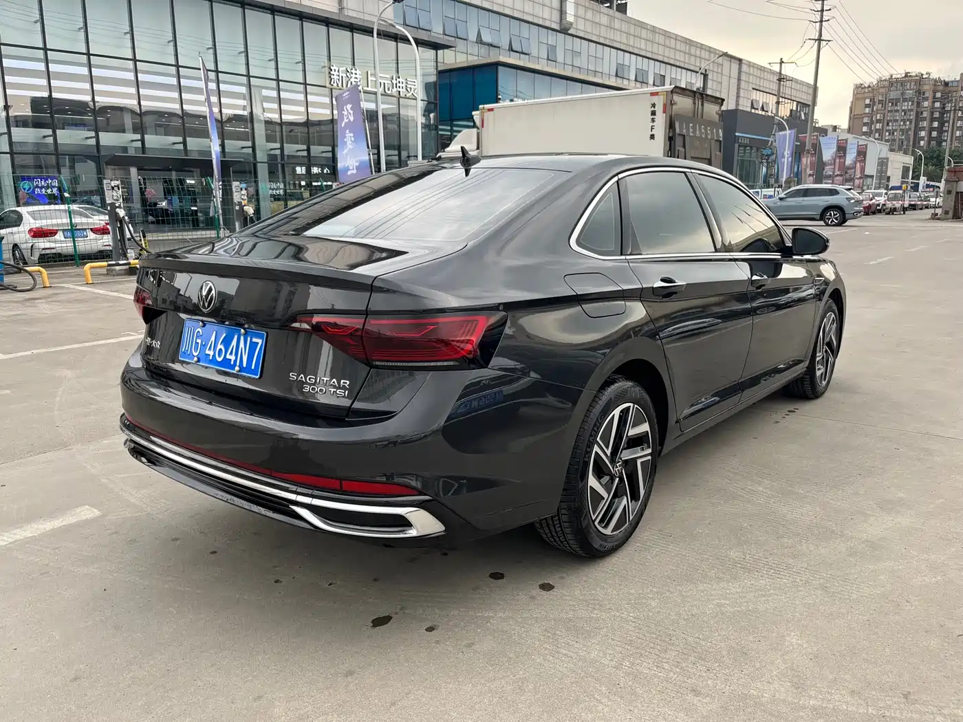 Volkswagen Sagitar 2024 300TSI DSG Surpass Edition фото 3