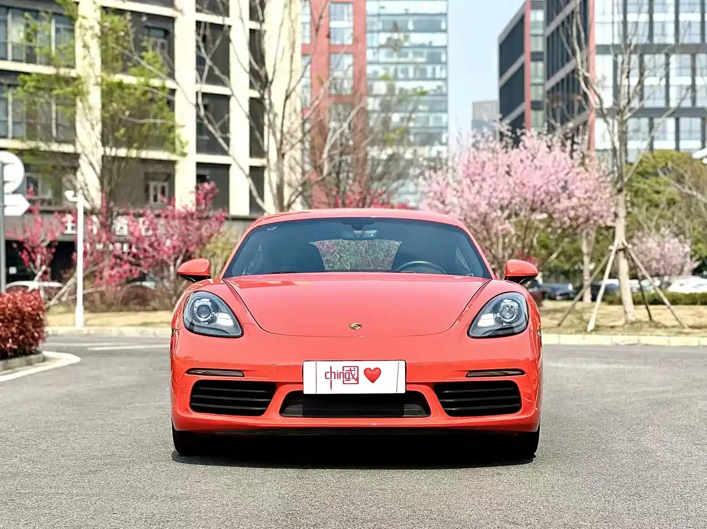 Porsche 718 2018 Cayman 2.0T фото 2