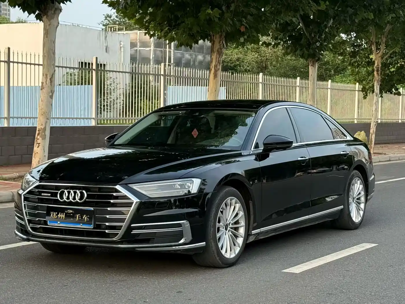Photo 1 - Audi A8