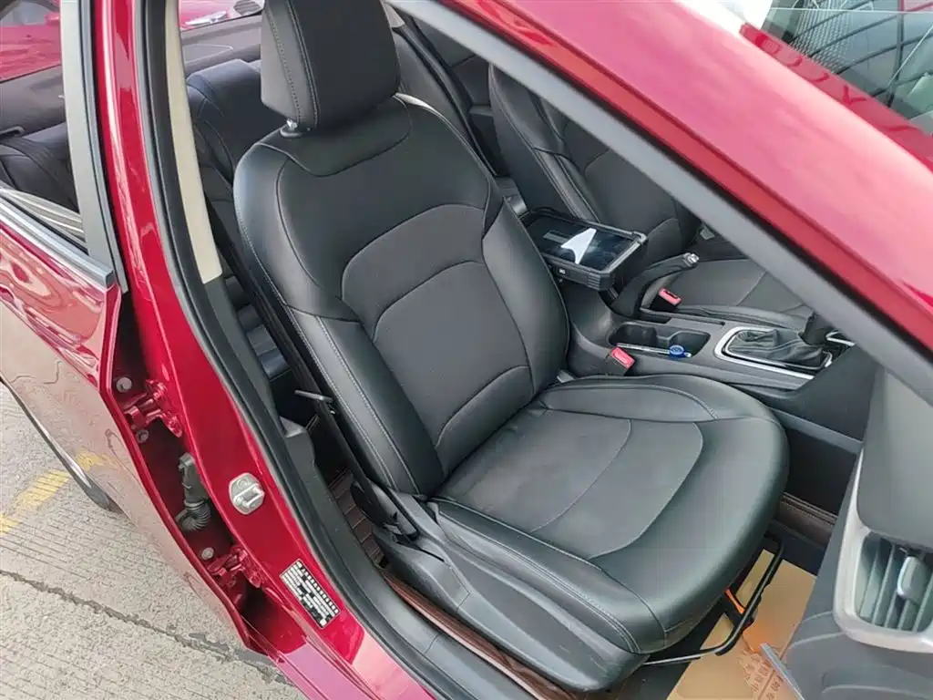 Chevrolet Cavalier 2019 320 Automatic Joy Edition фото 25