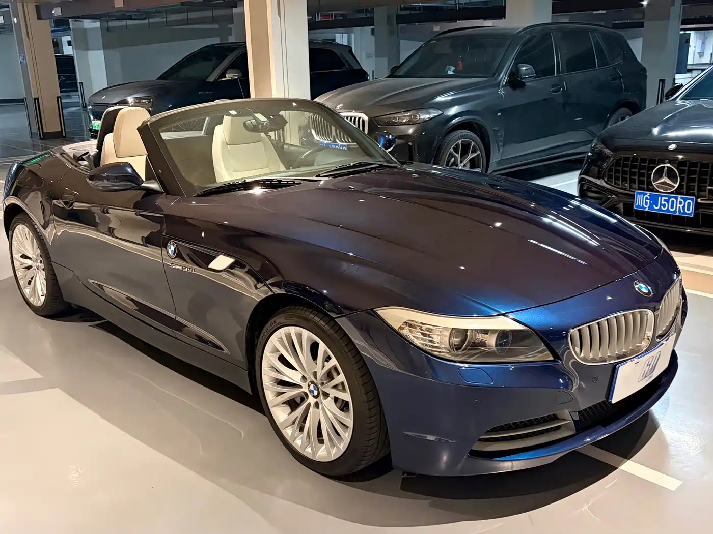 BMW Z4 2009 2010 sDrive35i Luxury Model