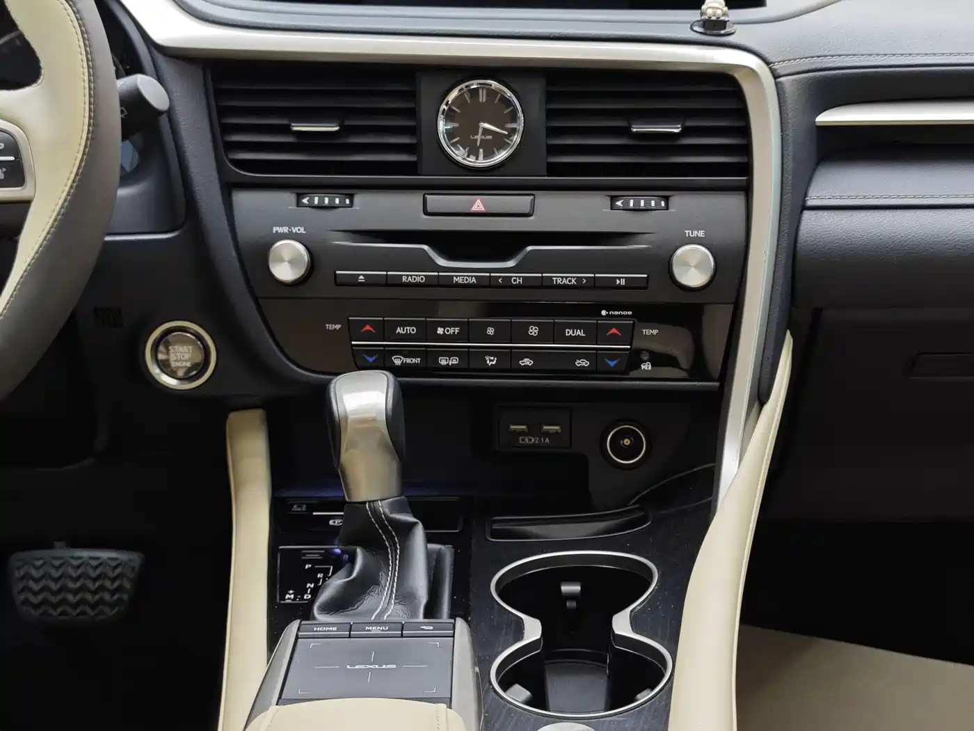 Lexus RX 2020 300 2WD Elite Edition China VI фото 22