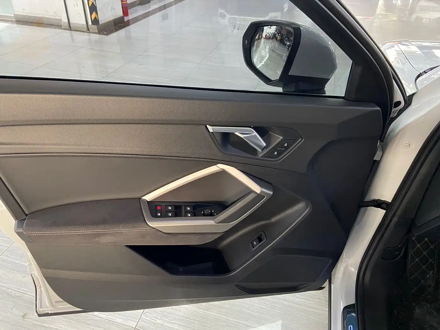 Audi Q3 2022 35 TFSI Fashion Dynamic фото 18
