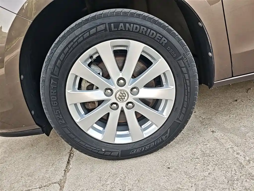 Buick GL8 2017 25S Comfort China V фото 23