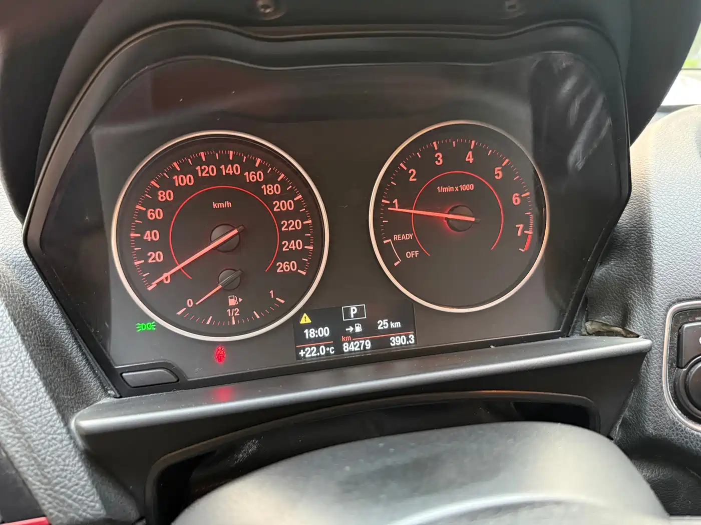 BMW 1 Series (Import) 2013 Facelift 118i Sport Model фото 9