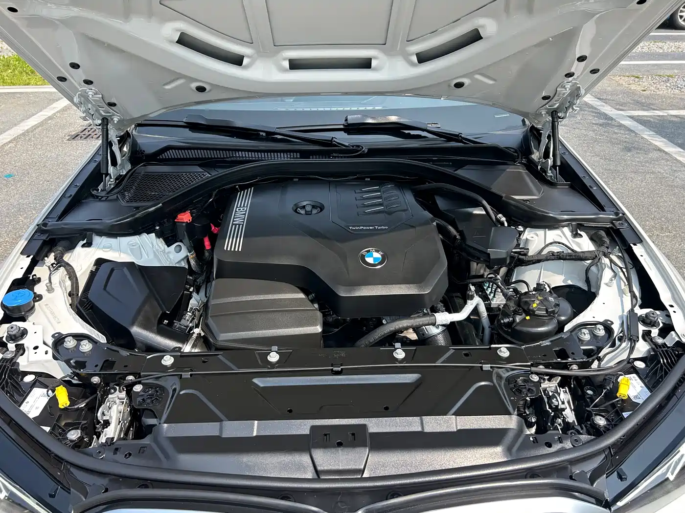 BMW 3 Series 2024 325Li M Sport Package фото 38