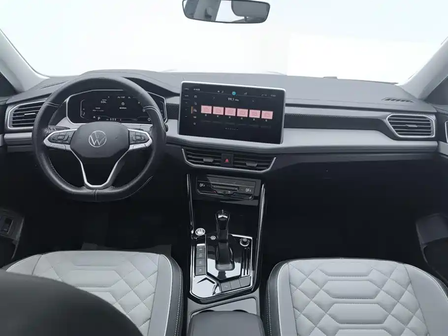 Volkswagen Tayron 2023 330TSI 2WD Luxury Plus Advanced Edition фото 12