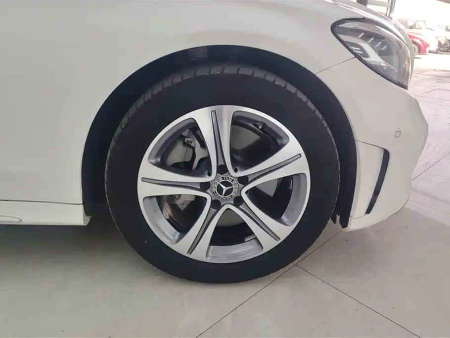 Mercedes-Benz C-Class 2020 Facelift C 260 L Sport фото 6