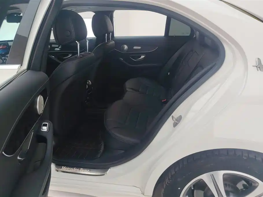 Mercedes-Benz C-Class 2020 Facelift C 260 L Sport фото 11