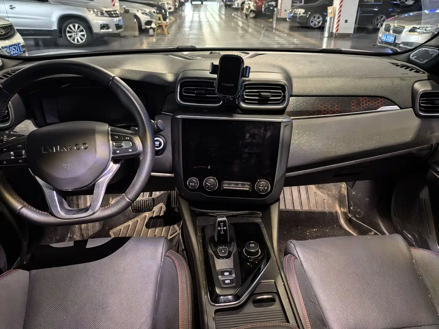Lynk & Co 03 2018 1.5TD DCT Power Pro Version China V фото 7