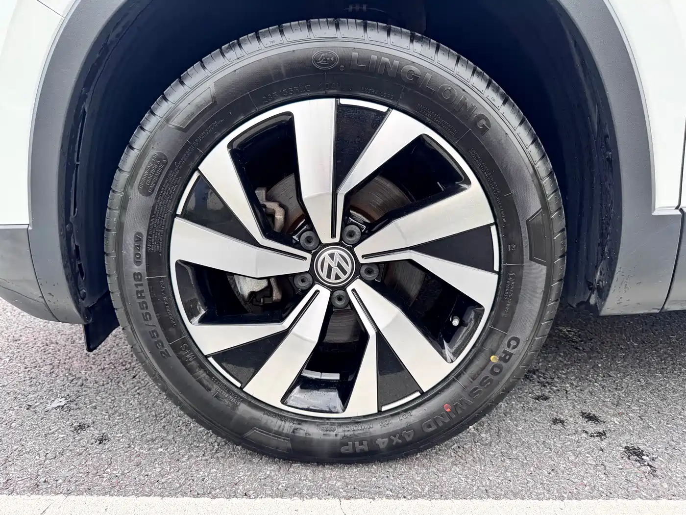 Volkswagen Tayron 2022 280TSI 2WD Luxury Smart Connect Edition фото 15