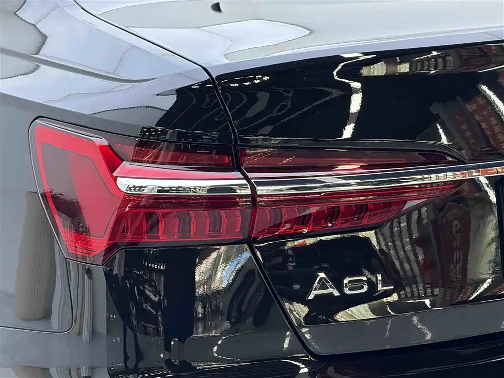 Audi A6L 2024 45 TFSI quattro Premium Dynamic фото 8