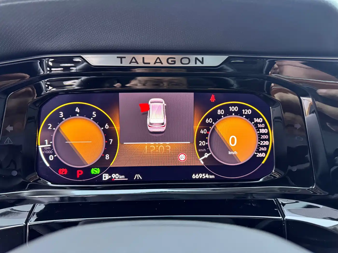 Volkswagen Talagon 2022 380TSI 4WD Luxury Premium Pro Edition 6-seater фото 4