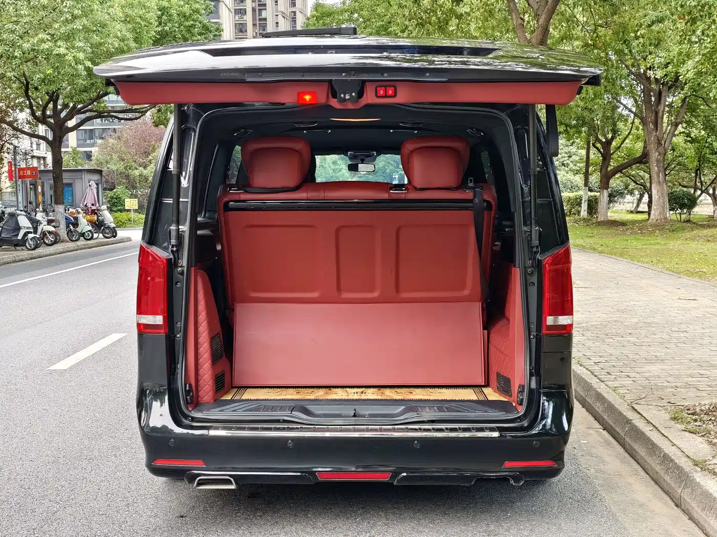 Mercedes-Benz Vito 2018 2.0T Business Edition China VI фото 14