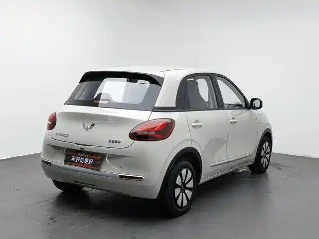 Wuling Motors Wuling Bingo 2023 Model 203km Lite Enjoyment Edition — фото 2