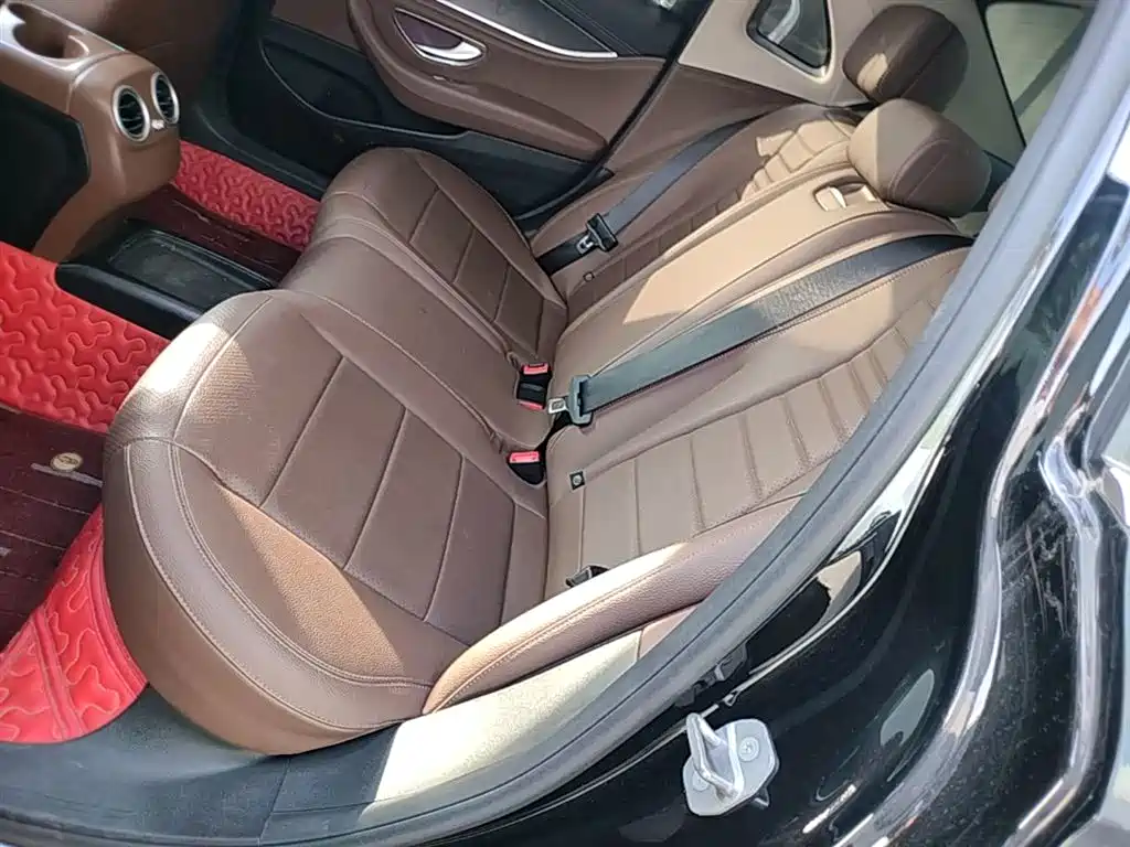 Mercedes-Benz E-Class 2018 Facelift E 200 L Sport фото 13