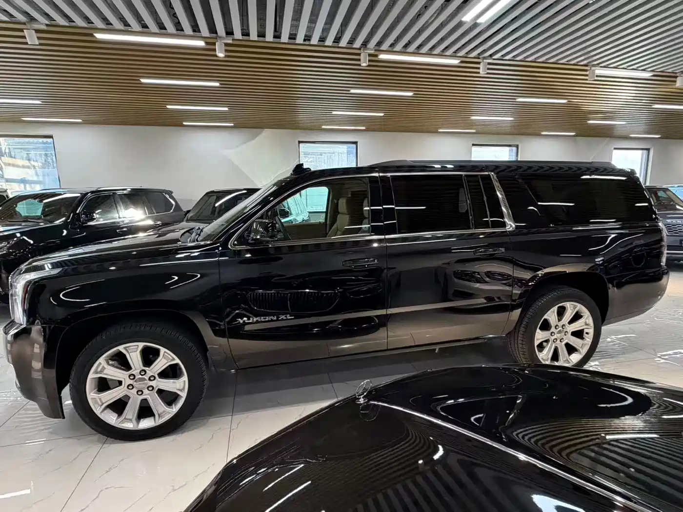 Daolangge GMC Yukon 2018 2016 Model 5.3L XL Luxury Premium Extended 4WD