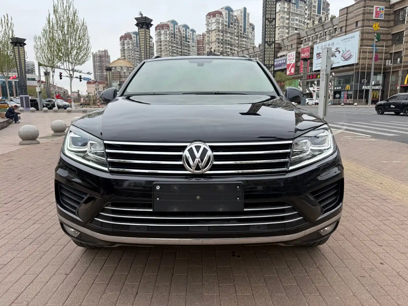 Volkswagen Touareg 2017 3.0TSI Explorer Edition фото 2