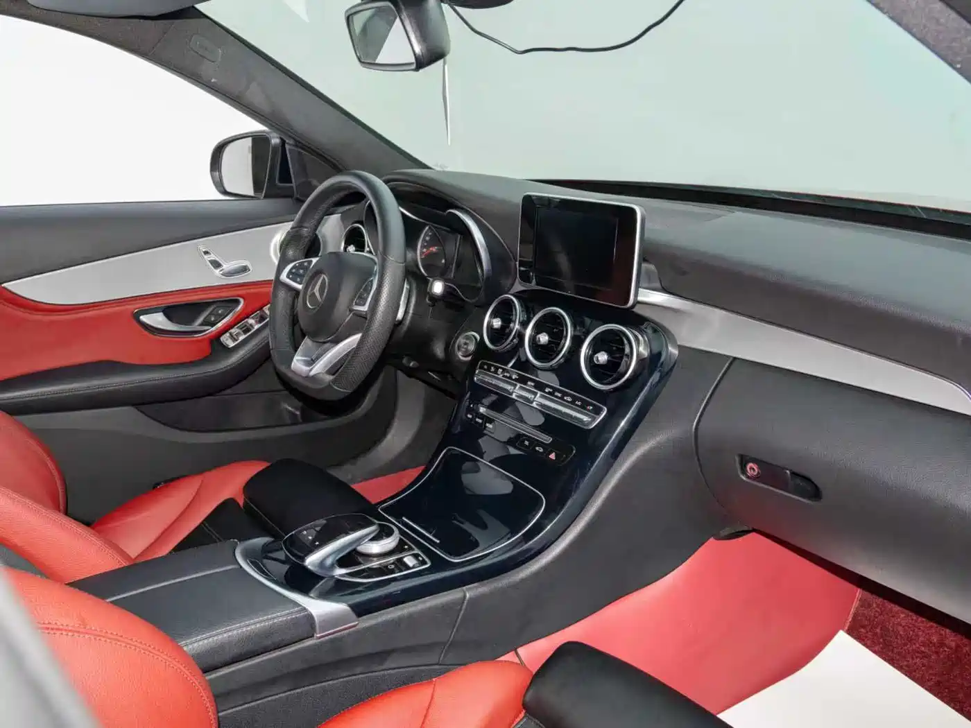 Mercedes-Benz C-Class 2018 C 200 Sport Edition фото 11