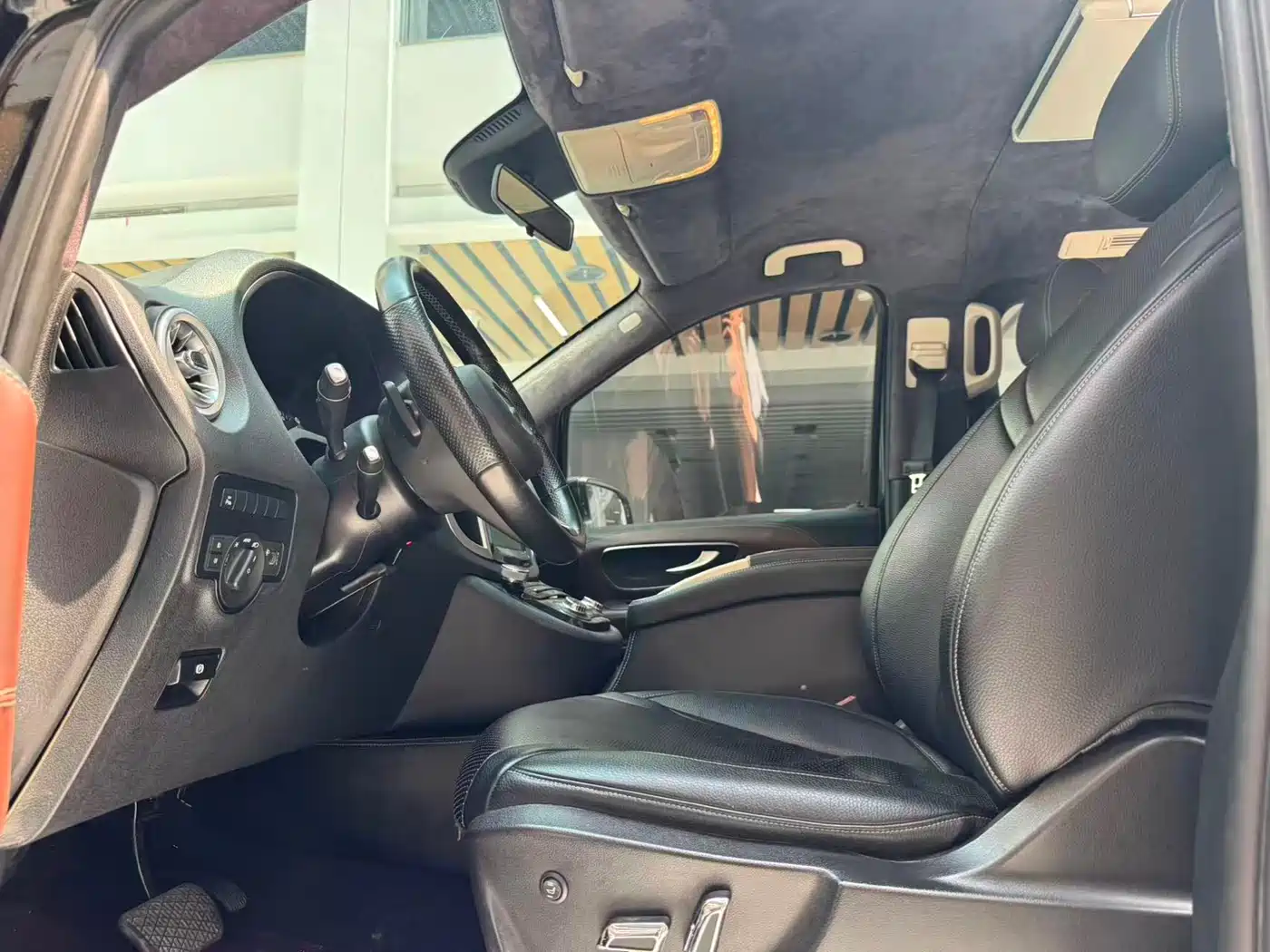 Mercedes-Benz Vito 2020 2.0T Business Edition (7-seater) фото 13