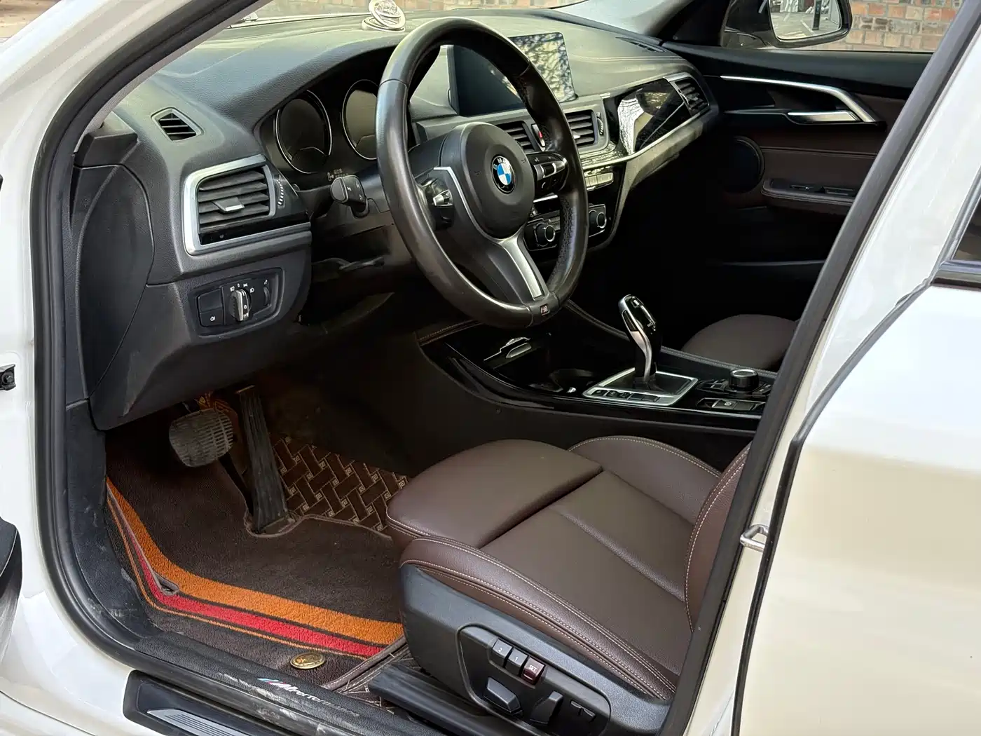 BMW 1 Series 2020 Model 120i M Sport Package фото 6