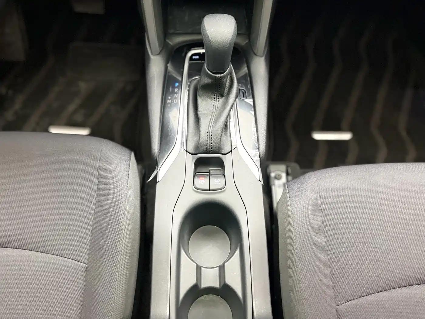 Toyota Corolla Cross 2023 2.0L Elite Edition фото 18