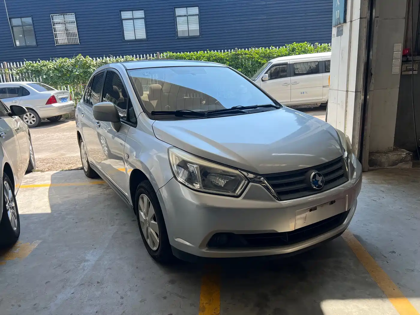 Venucia D50 2014 2013 1.6L Manual Fashion