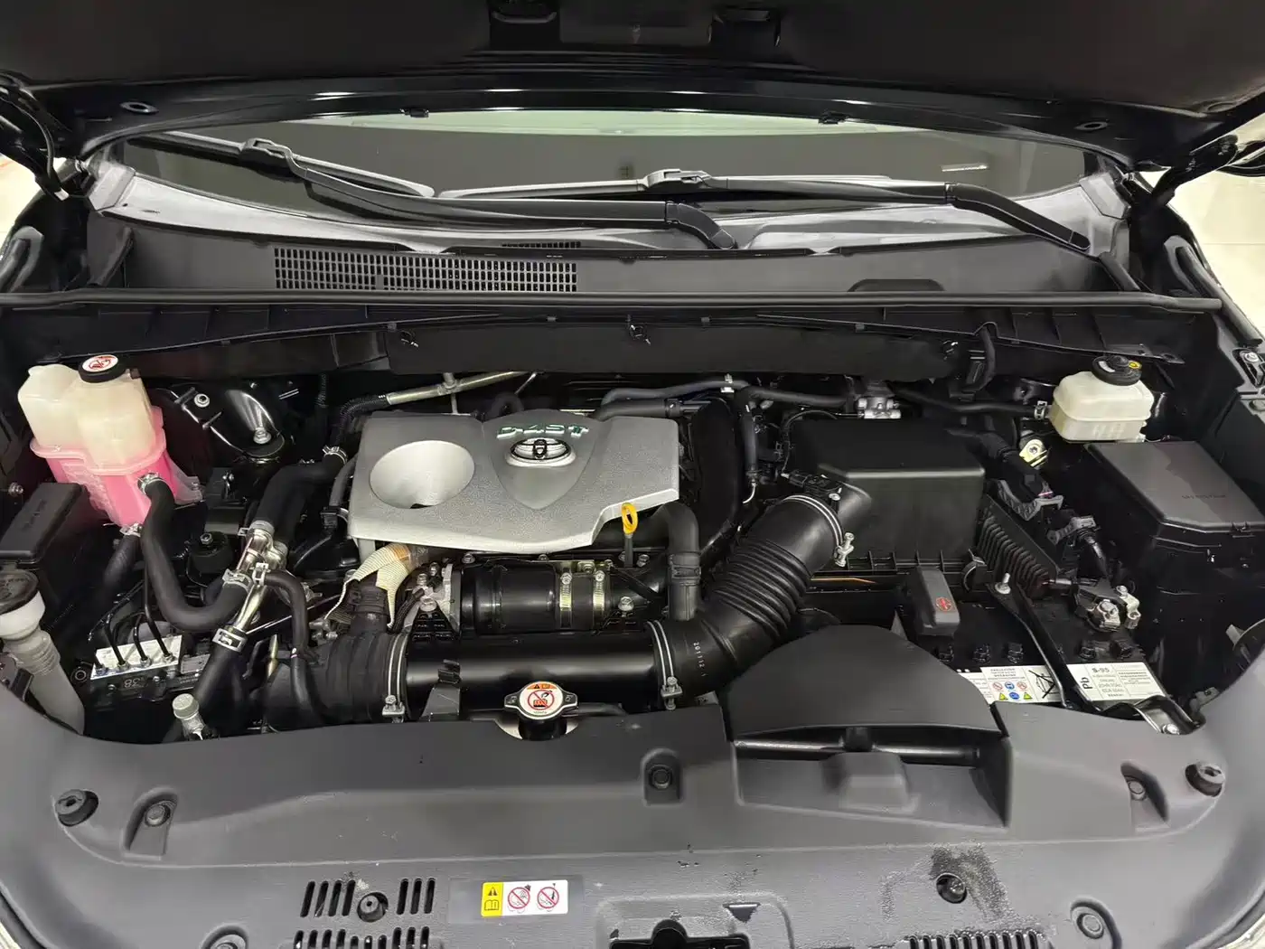 Toyota Highlander 2018 2.0T 4WD Luxury 7-seater China VI фото 15