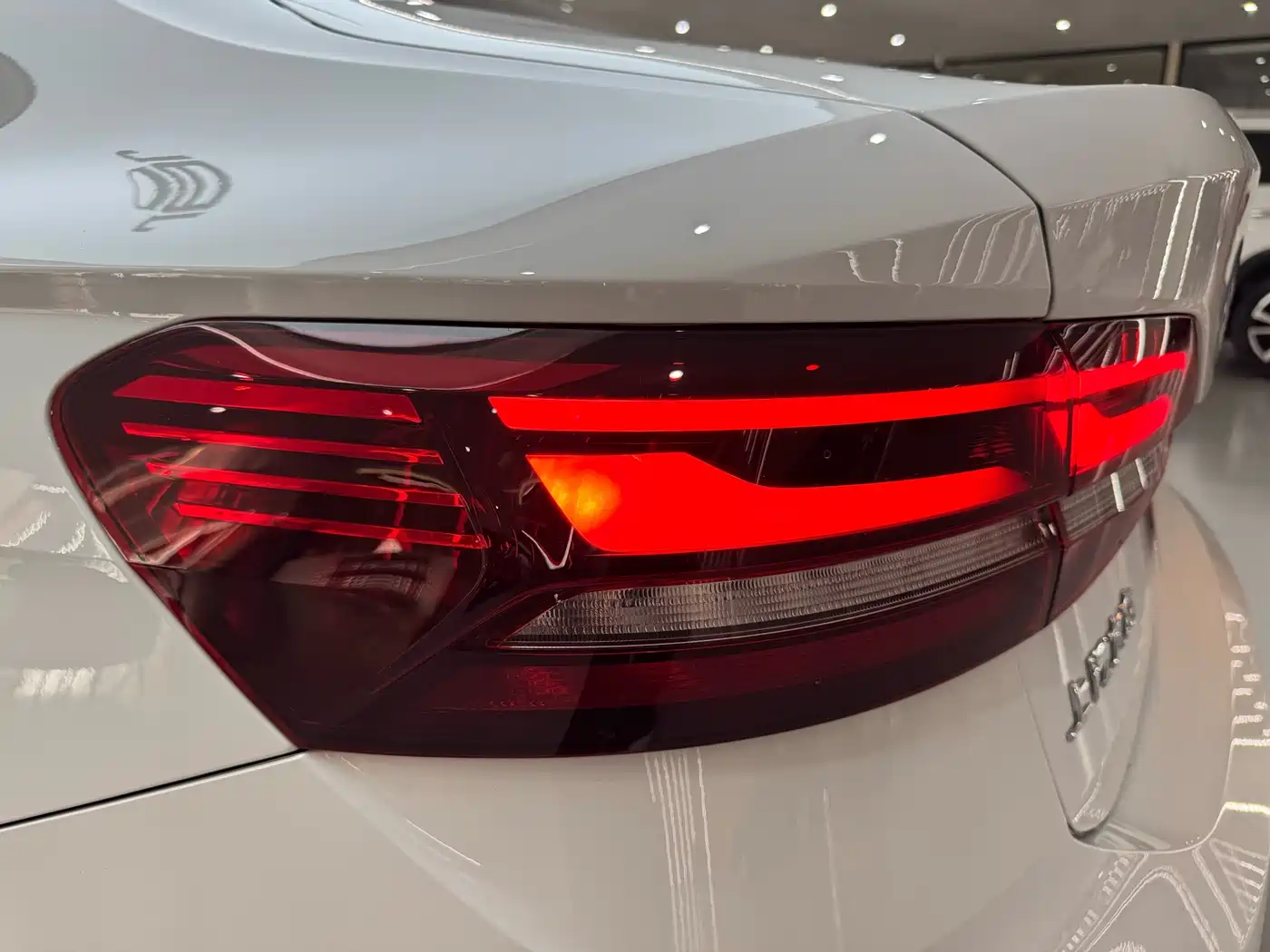 Volkswagen Lavida 2024 Model 1.5L Automatic Starlight 5 Million Edition фото 37