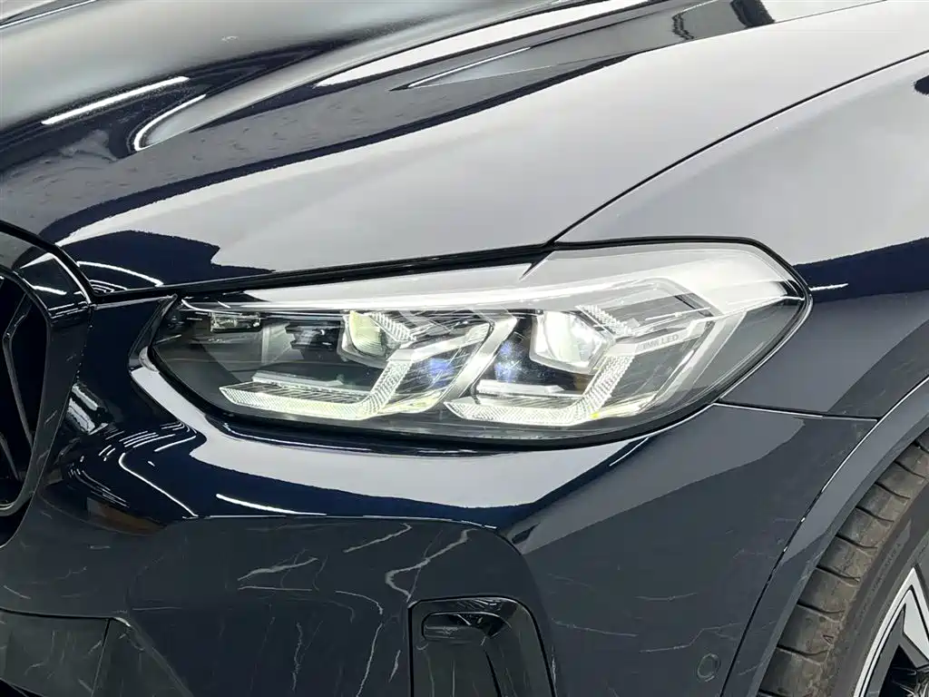 BMW iX3 2022 Leading Edition фото 10