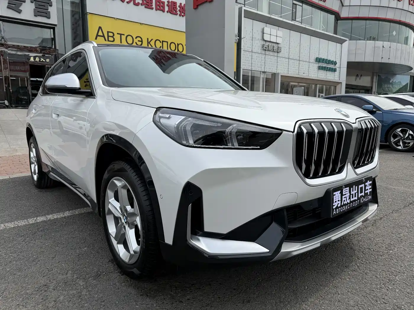 BMW X1 2023 sDrive20Li X Design Package фото 3