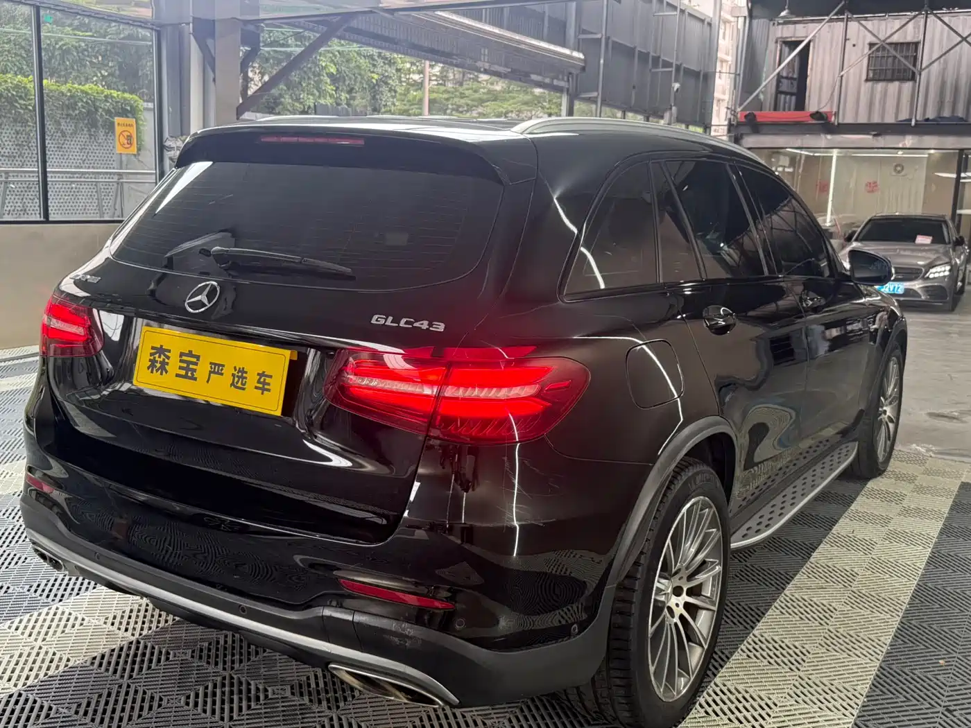 Mercedes-Benz GLC AMG 2017 AMG GLC 43 4MATIC фото 8