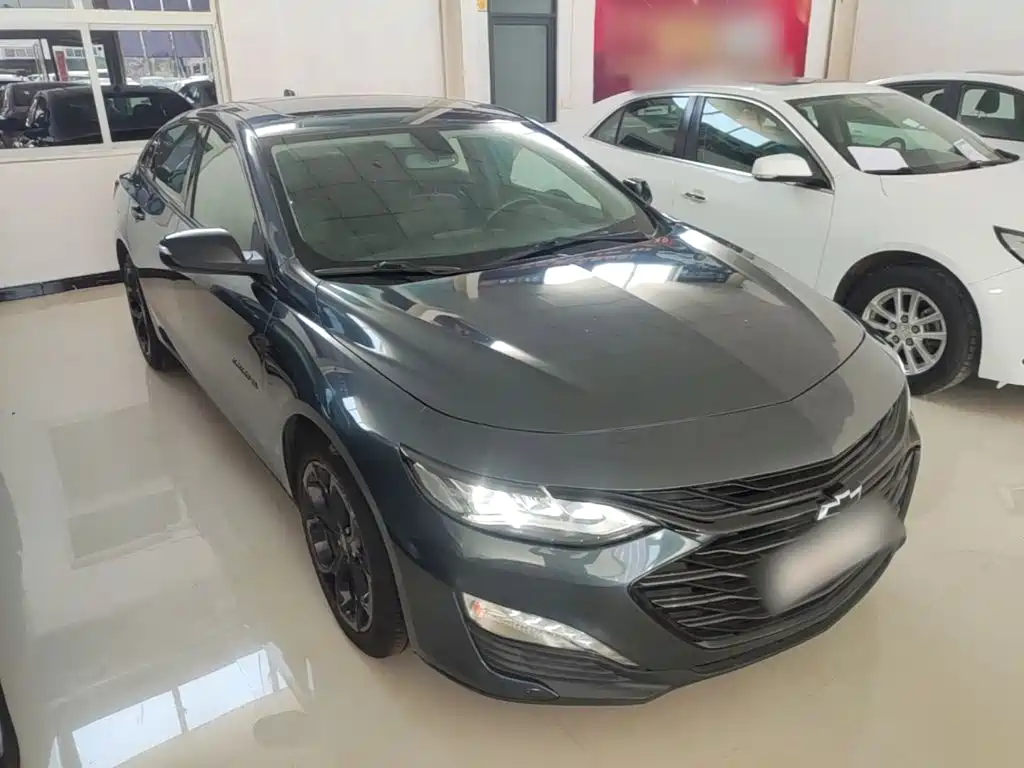 Фото 4 - Chevrolet Malibu XL