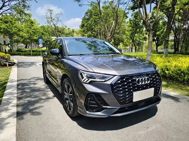 Audi Q3 Sportback 2022 Model 40 TFSI RS Kit Speed Edition — фото 3