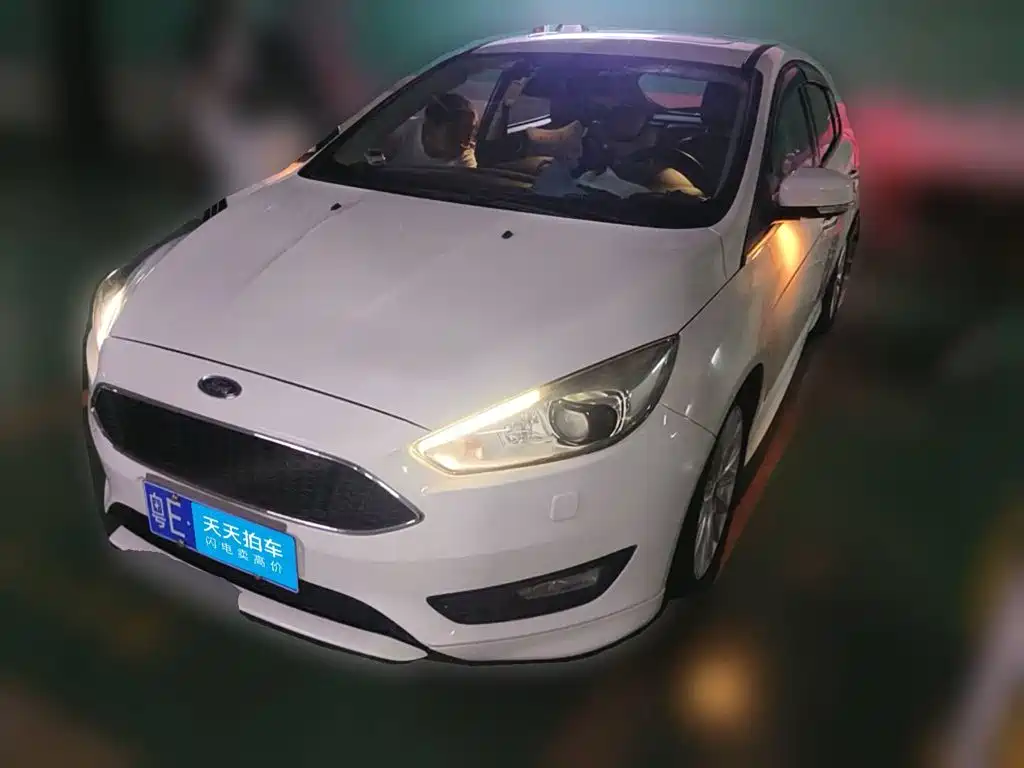 Ford Focus, 2016 год