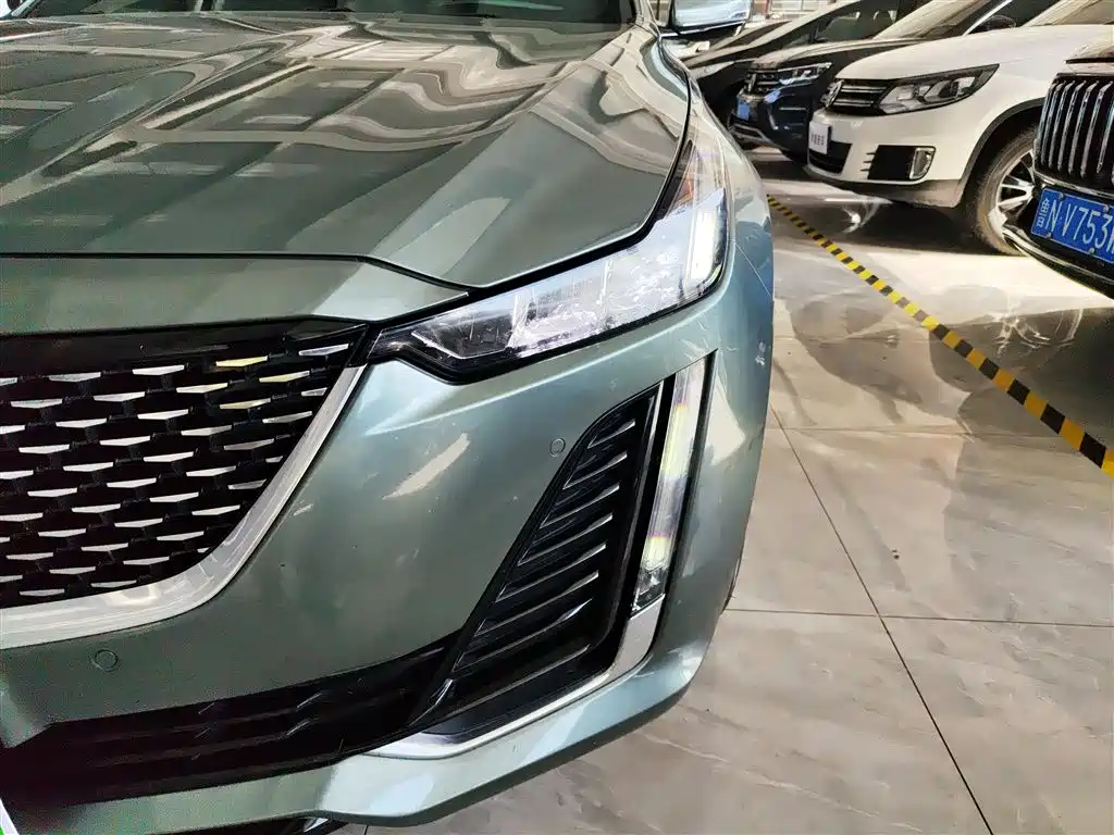 Cadillac CT5 2022 28T Luxury (Standard) фото 24