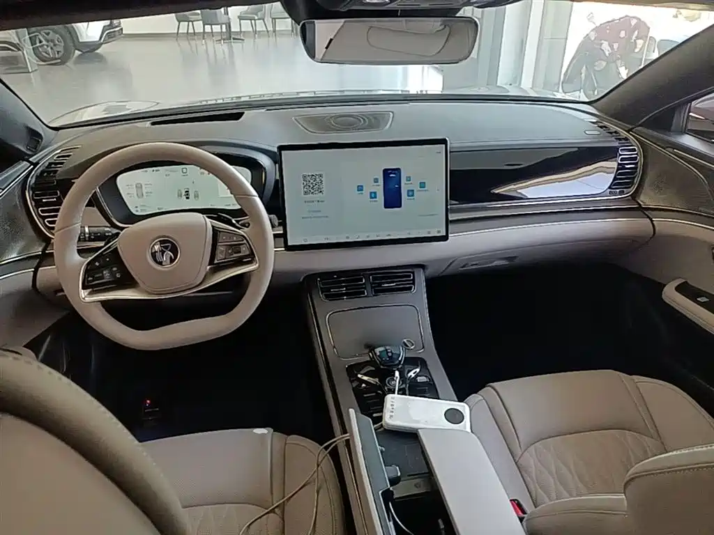 BYD Han 2025 DM-i Smart Driving Edition 125KM LiDAR Flagship фото 6