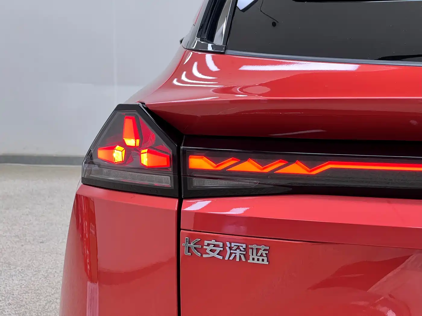 Deepal S07 2024 2024 215Max Qiankun Intelligent Driving ADS SE Range Extender