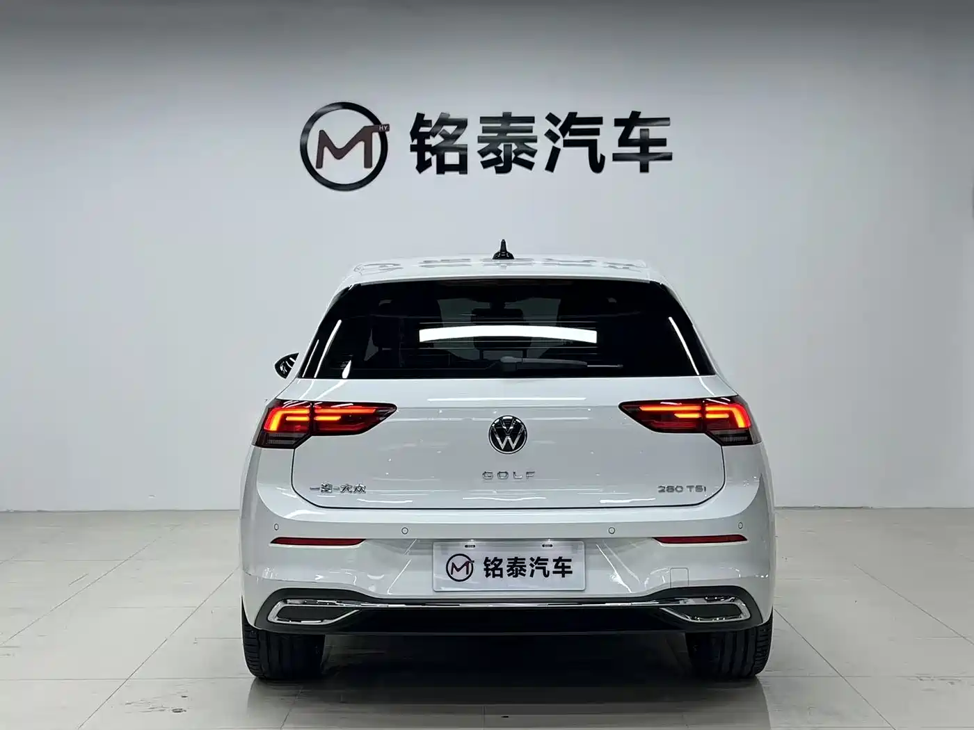 Volkswagen Golf 2023 Facelift 280TSI DSG Pro фото 9