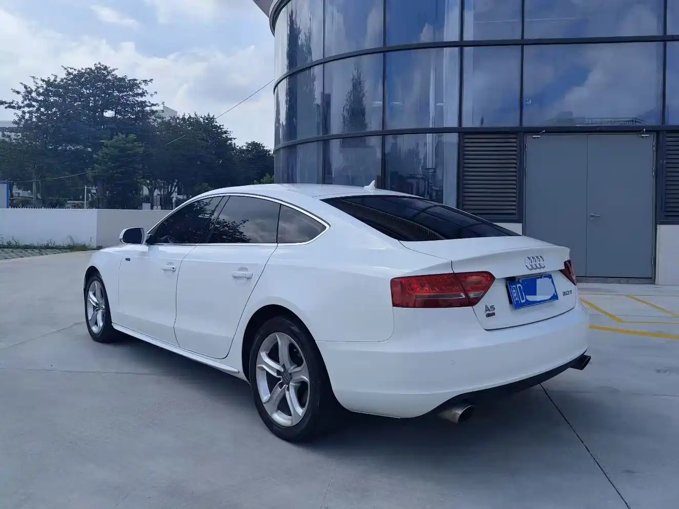 Audi A5 (Import) 2011 2010 2.0TFSI Sportback Luxury