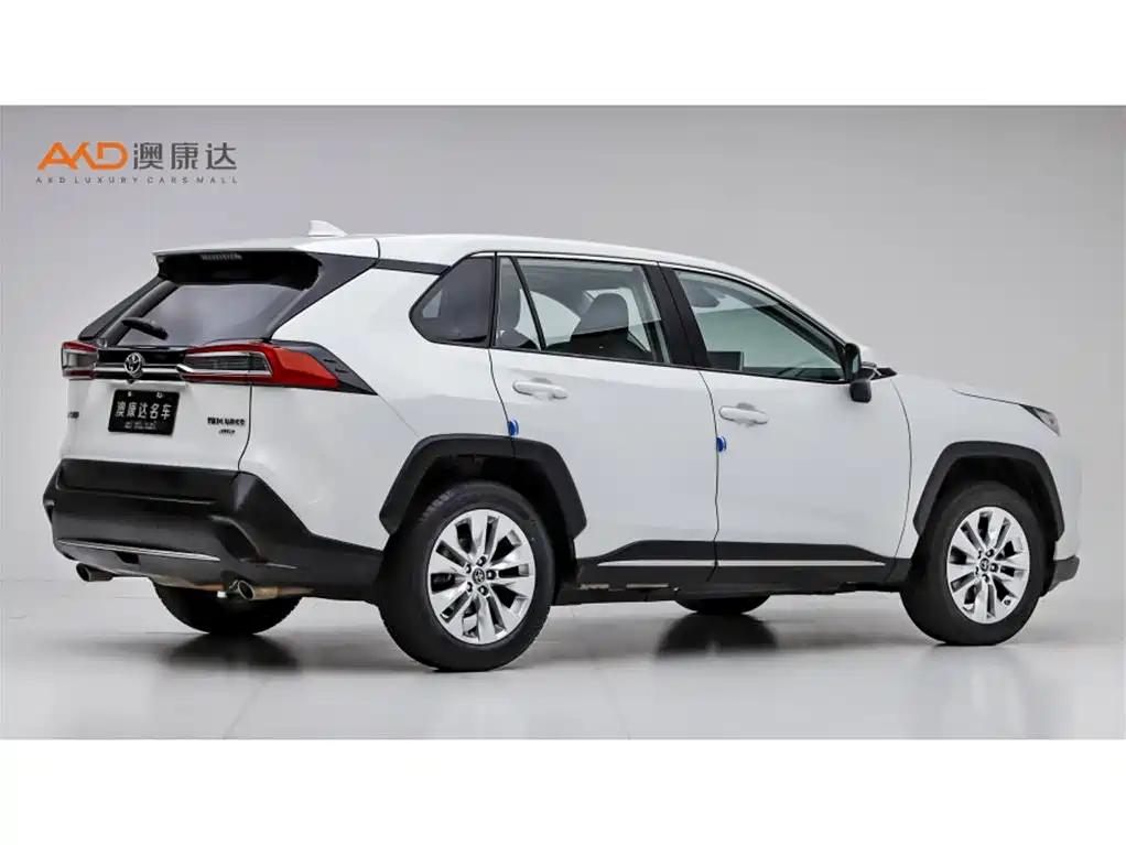 Toyota Wildlander 2020 2.0L CVT AWD Luxury Edition фото 3
