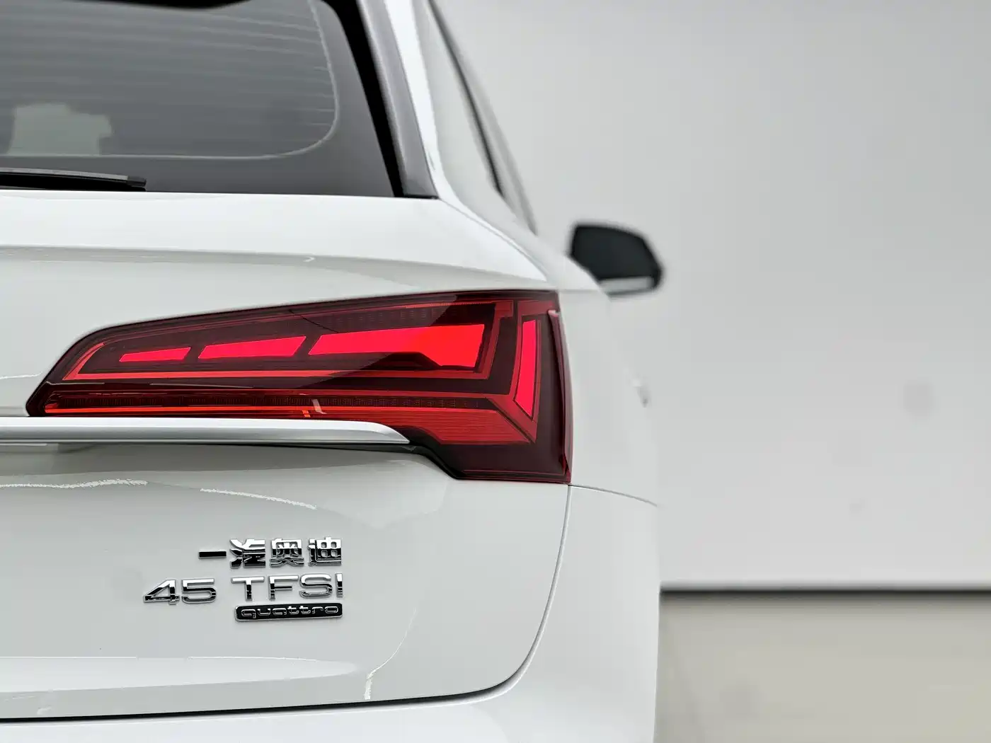 Audi Q5L 2022 45T Luxury Dynamic фото 10