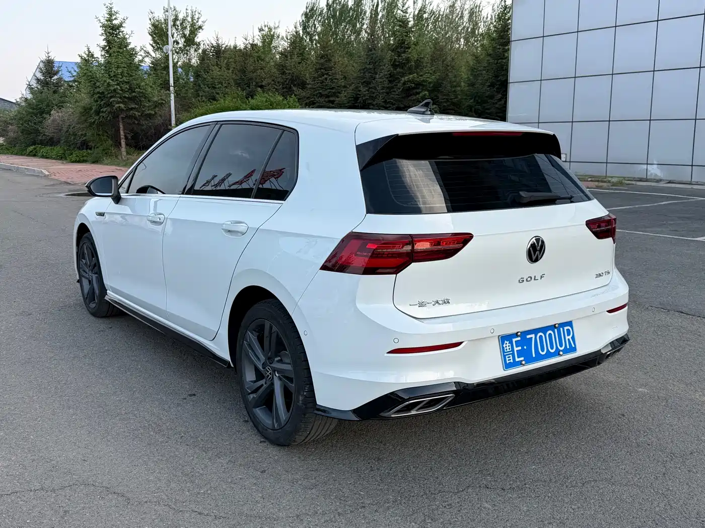 Volkswagen Golf 2023 Model 280TSI DSG R-Line фото 4