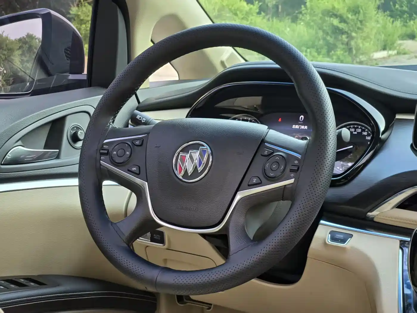 Buick GL8 2023 Land Business Class 652T Luxury фото 12