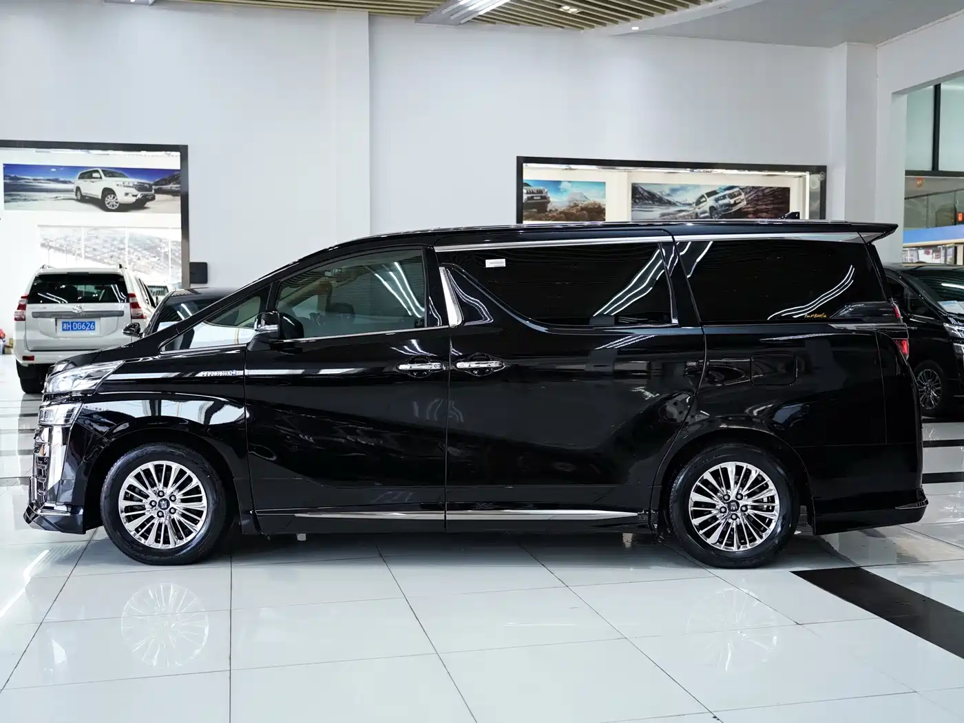 TOYOTA WILFA