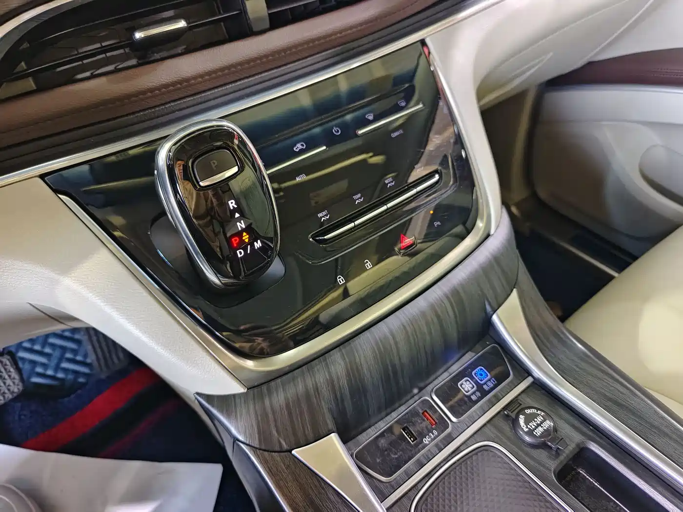 Buick GL8 2021 Land Business Class 652T Luxury фото 11