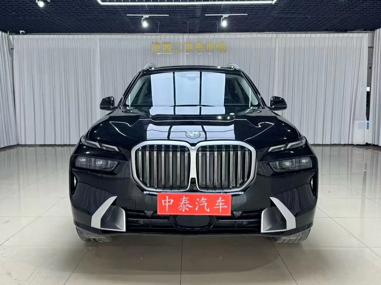 BMW X7 2024 xDrive40i Leading Luxury Package фото 2