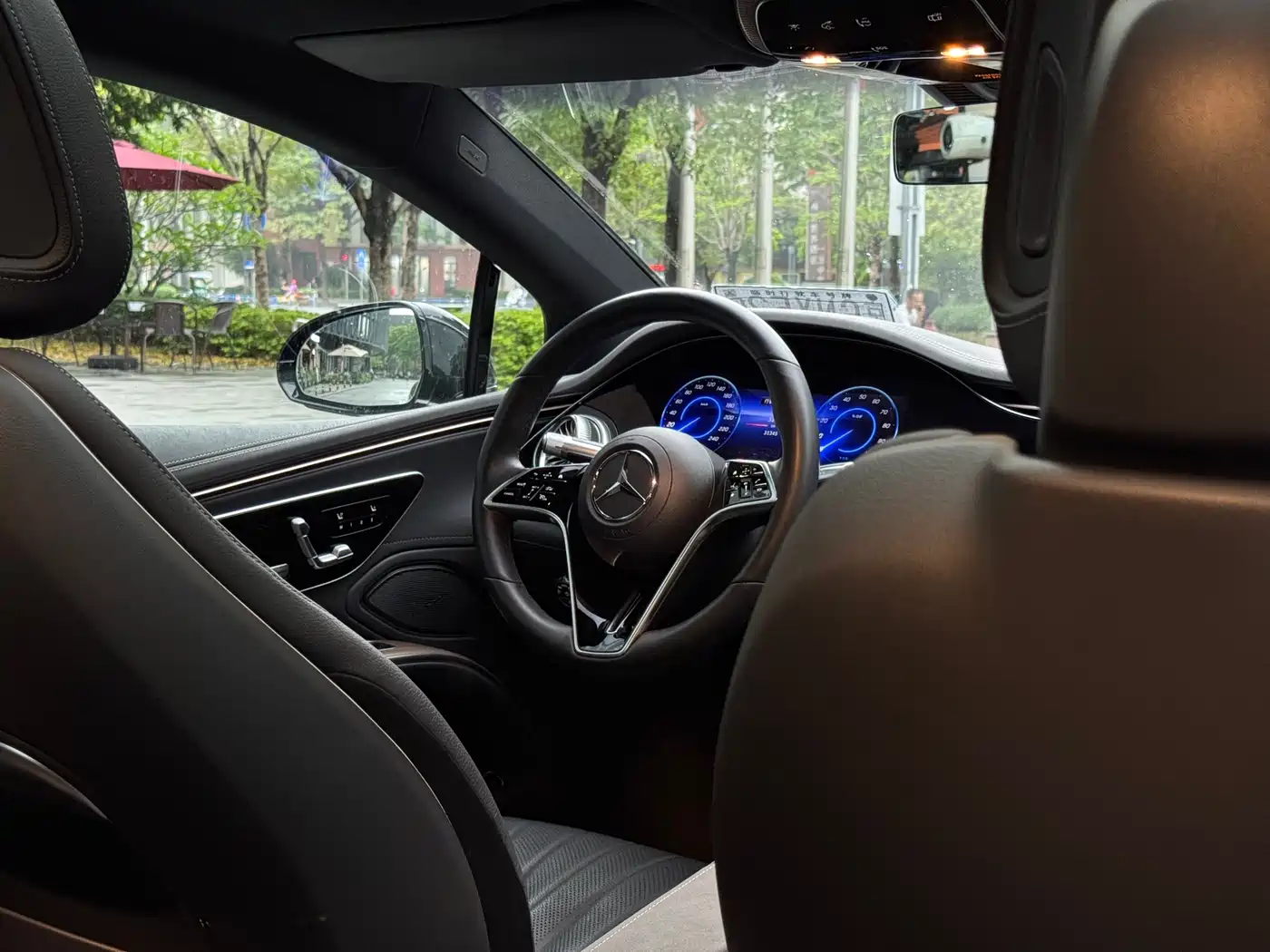 Mercedes-Benz EQS 2023 450+ Pioneer Edition фото 24